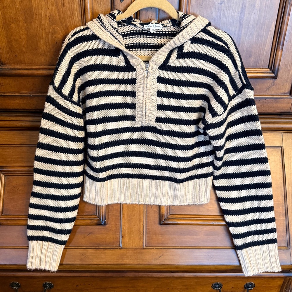 For Love and Lemons Elyse Oversized Sweater in Black & Beige Stripe Size XS - Picture 9 of 9